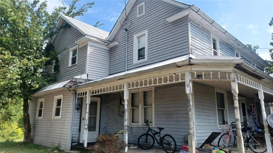 9112 Main Street, Altenburg, Missouri 63732, 3 Bedrooms Bedrooms, 5 Rooms Rooms,2 BathroomsBathrooms,Residential,For Sale,Main,MAR24056310