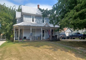 9112 Main Street, Altenburg, Missouri 63732, 3 Bedrooms Bedrooms, 5 Rooms Rooms,2 BathroomsBathrooms,Residential,For Sale,Main,MAR24056310