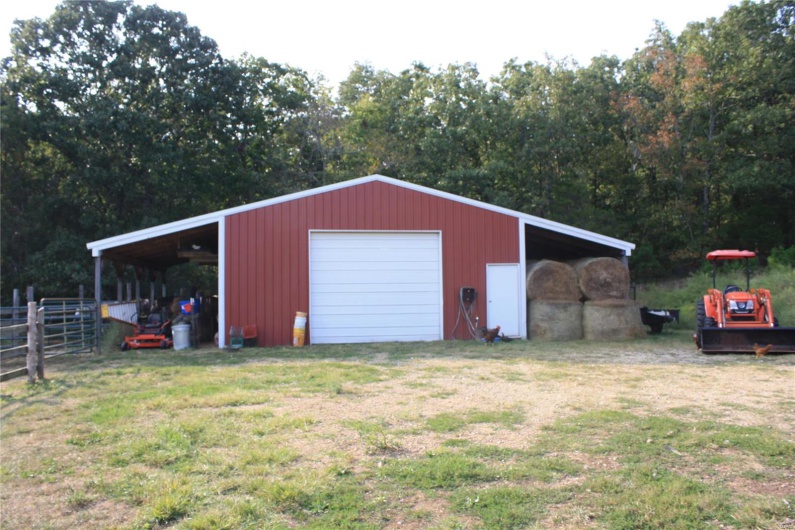 2373 Wayne 361, Piedmont, Missouri 63957, 3 Bedrooms Bedrooms, 7 Rooms Rooms,2 BathroomsBathrooms,Farm,For Sale,Wayne 361,MAR24058014