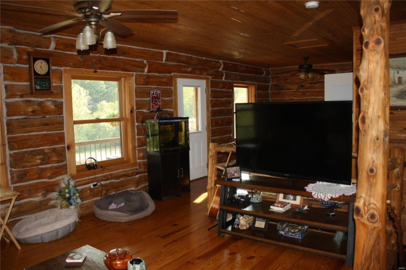 2373 Wayne 361, Piedmont, Missouri 63957, 3 Bedrooms Bedrooms, 7 Rooms Rooms,2 BathroomsBathrooms,Farm,For Sale,Wayne 361,MAR24058014