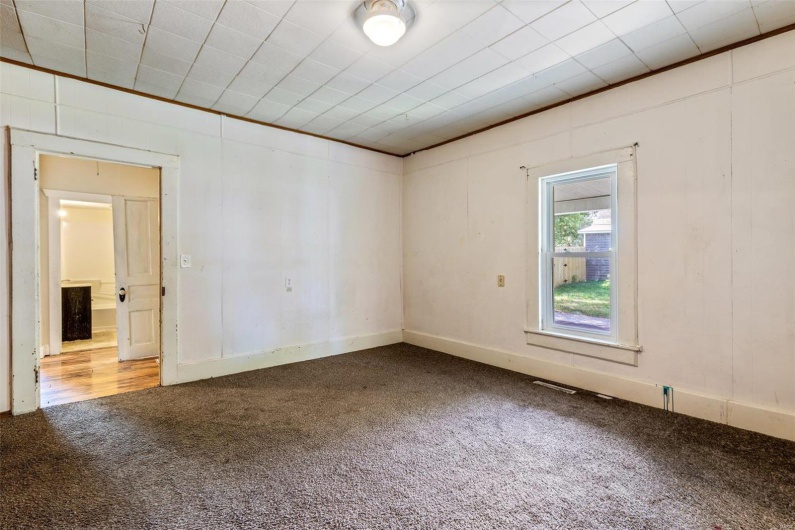 227 Crane Street, Park Hills, Missouri 63601, 4 Bedrooms Bedrooms, 7 Rooms Rooms,2 BathroomsBathrooms,Residential,For Sale,Crane,MAR24057779