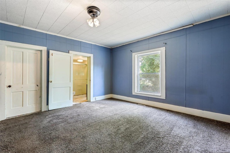 227 Crane Street, Park Hills, Missouri 63601, 4 Bedrooms Bedrooms, 7 Rooms Rooms,2 BathroomsBathrooms,Residential,For Sale,Crane,MAR24057779