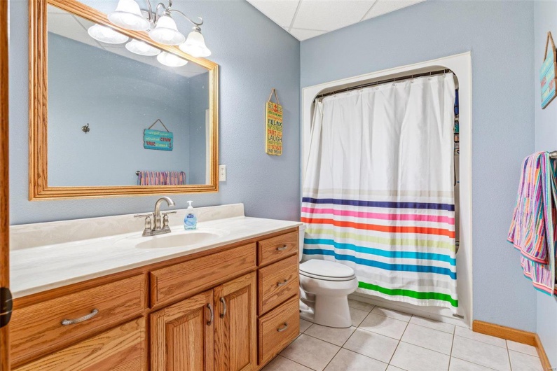 510 Canterberry Road, Farmington, Missouri 63640, 4 Bedrooms Bedrooms, 21 Rooms Rooms,3 BathroomsBathrooms,Farm,For Sale,Canterberry,MAR24057268