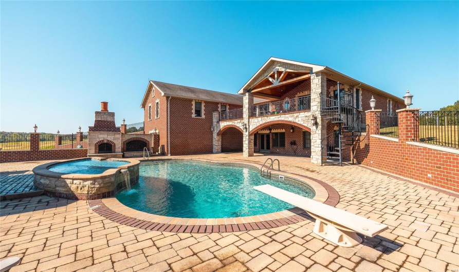 510 Canterberry Road, Farmington, Missouri 63640, 4 Bedrooms Bedrooms, 21 Rooms Rooms,3 BathroomsBathrooms,Farm,For Sale,Canterberry,MAR24057268