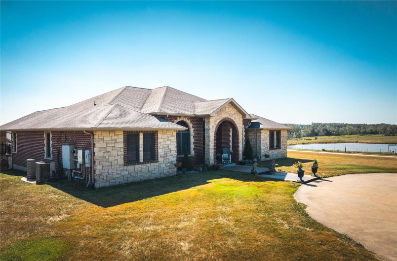 510 Canterberry Road, Farmington, Missouri 63640, 4 Bedrooms Bedrooms, 21 Rooms Rooms,3 BathroomsBathrooms,Farm,For Sale,Canterberry,MAR24057268