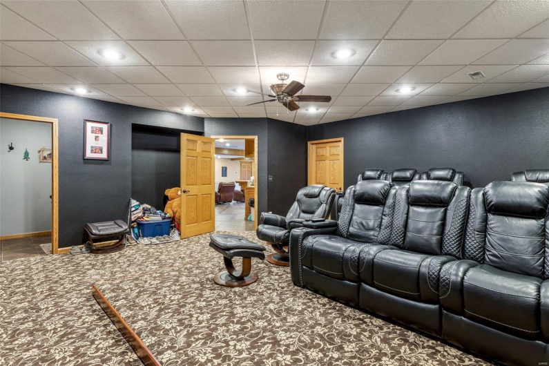 510 Canterberry Road, Farmington, Missouri 63640, 4 Bedrooms Bedrooms, 21 Rooms Rooms,3 BathroomsBathrooms,Farm,For Sale,Canterberry,MAR24057268