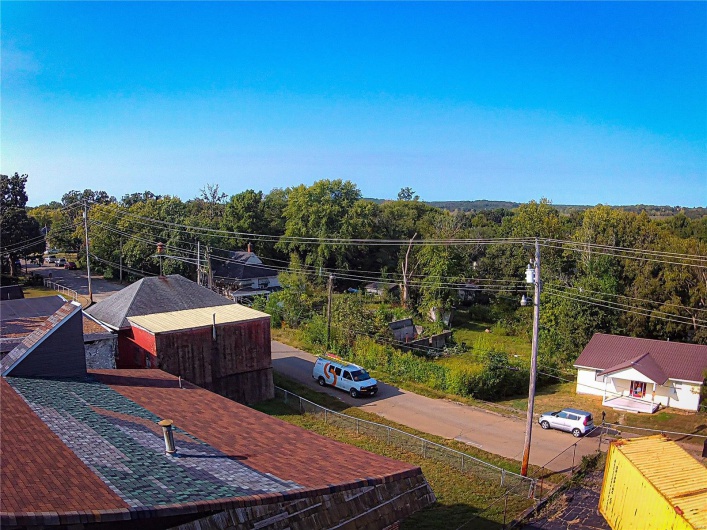 Vacant lot located on Main Street parallel to Bank St.