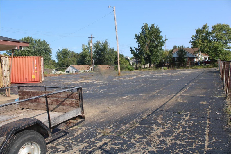 613 Bank Street, Leadwood, Missouri 63653, ,Commercial Sale,For Sale,Bank,MAR24057477