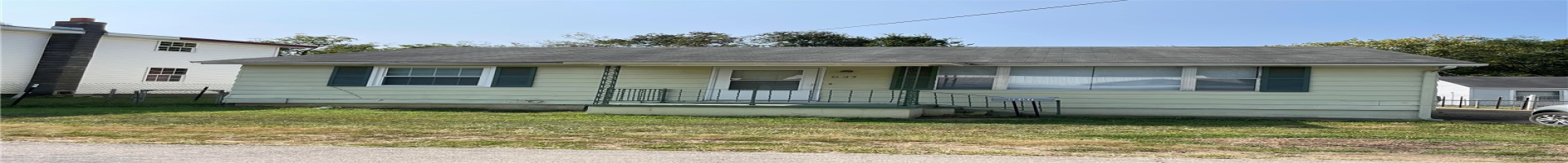 Residential For Sale 637 E. Daniels St., Piedmont, Missouri 63957, 2 Bedrooms Bedrooms, 6 Rooms Rooms,1 BathroomBathrooms,Residential,For Sale,E. Daniels St.,MAR24058962