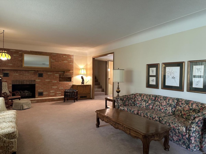 16347 Crestview Drive, Dexter, Missouri 63841, 4 Bedrooms Bedrooms, 17 Rooms Rooms,3 BathroomsBathrooms,Residential,For Sale,Crestview,MAR24059176