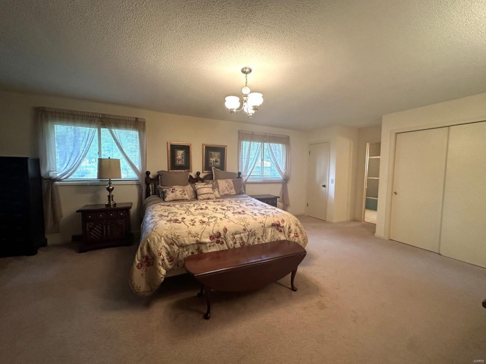 16347 Crestview Drive, Dexter, Missouri 63841, 4 Bedrooms Bedrooms, 17 Rooms Rooms,3 BathroomsBathrooms,Residential,For Sale,Crestview,MAR24059176