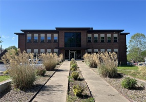 937 Broadway Street, Cape Girardeau, Missouri 63701, ,Commercial Sale,For Sale,Broadway,MAR24023793