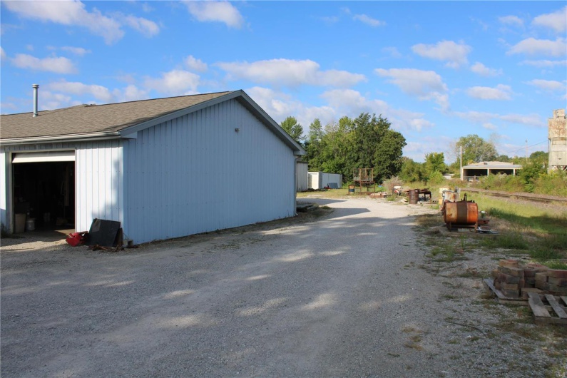 822 2nd Street, Sparta, Illinois 62286, ,Commercial Sale,For Sale,2nd,MAR24059506