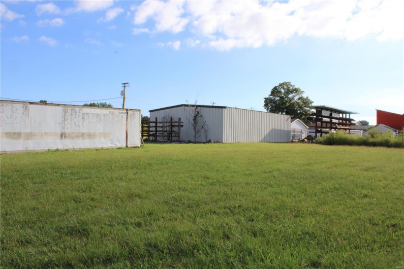 822 2nd Street, Sparta, Illinois 62286, ,Commercial Sale,For Sale,2nd,MAR24059506