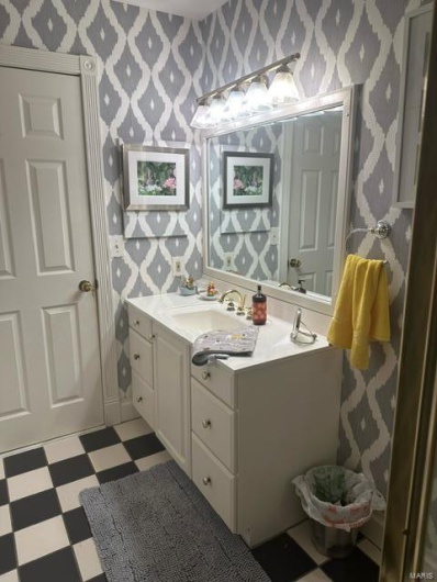 2nd View of 2nd Bath on main level