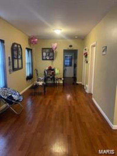 811 Elm Street, Cape Girardeau, Missouri 63703, 2 Bedrooms Bedrooms, 5 Rooms Rooms,1 BathroomBathrooms,Residential,For Sale,Elm,MAR24060935