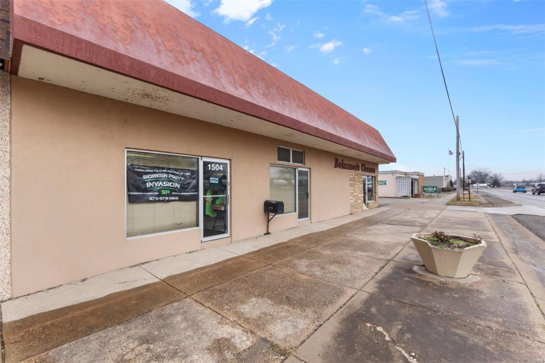 1500 Main Street, Scott City, Missouri 63780, ,Commercial Sale,For Sale,Main,MAR24061532