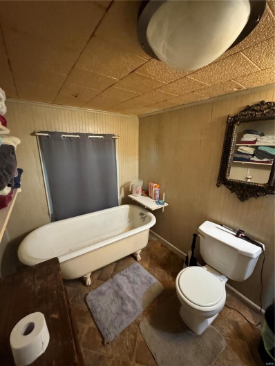 815 Emerson, Kennett, Missouri 63857, 2 Bedrooms Bedrooms, 7 Rooms Rooms,1 BathroomBathrooms,Residential,For Sale,Emerson,MAR24062339