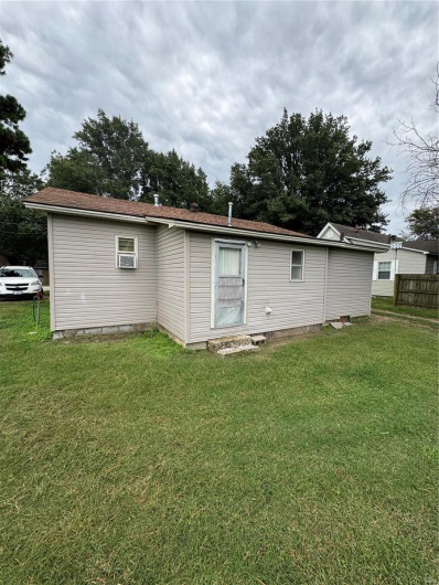 815 Emerson, Kennett, Missouri 63857, 2 Bedrooms Bedrooms, 7 Rooms Rooms,1 BathroomBathrooms,Residential,For Sale,Emerson,MAR24062339