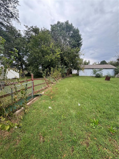 814 Maple, Kennett, Missouri 63857, 2 Bedrooms Bedrooms, 6 Rooms Rooms,1 BathroomBathrooms,Residential,For Sale,Maple,MAR24062523