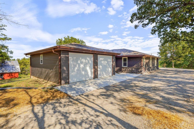 15160 Walker Road, Ste Genevieve, Missouri 63670, 3 Bedrooms Bedrooms, 7 Rooms Rooms,2 BathroomsBathrooms,Residential,For Sale,Walker,MAR24061969
