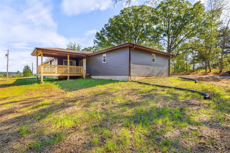 15160 Walker Road, Ste Genevieve, Missouri 63670, 3 Bedrooms Bedrooms, 7 Rooms Rooms,2 BathroomsBathrooms,Residential,For Sale,Walker,MAR24061969