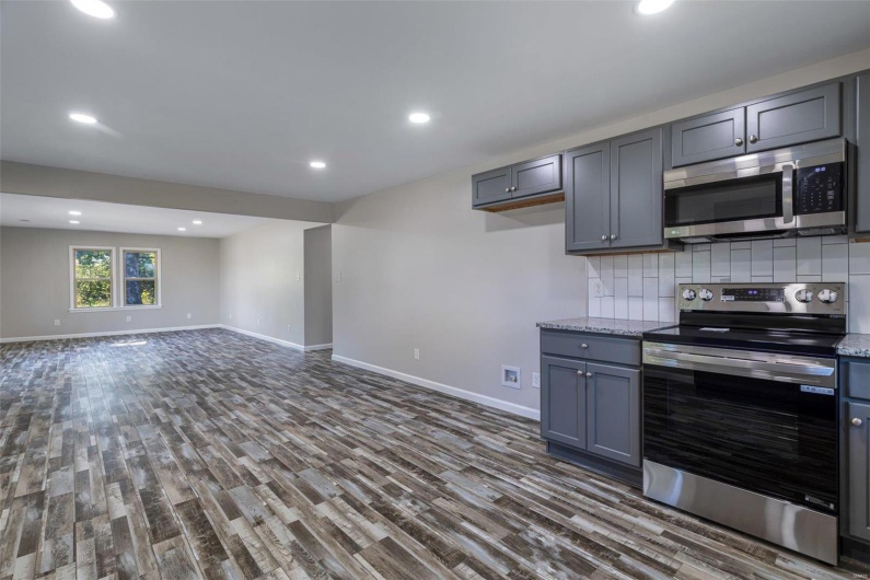 15160 Walker Road, Ste Genevieve, Missouri 63670, 3 Bedrooms Bedrooms, 7 Rooms Rooms,2 BathroomsBathrooms,Residential,For Sale,Walker,MAR24061969