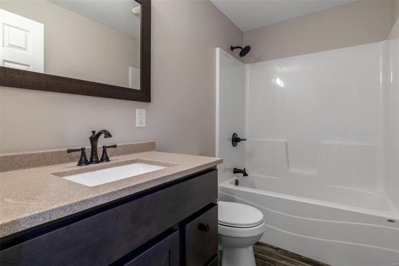15160 Walker Road, Ste Genevieve, Missouri 63670, 3 Bedrooms Bedrooms, 7 Rooms Rooms,2 BathroomsBathrooms,Residential,For Sale,Walker,MAR24061969