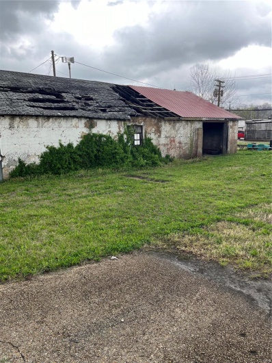 52 2nd Street, Piedmont, Missouri 63957, ,Commercial Sale,For Sale,2nd,MAR24019498