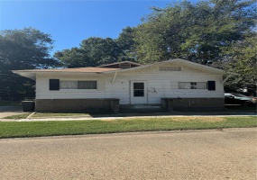 303 Walnut, Kennett, Missouri 63857, 1 Bedroom Bedrooms, 5 Rooms Rooms,1 BathroomBathrooms,Residential,For Sale,Walnut,MAR24063546