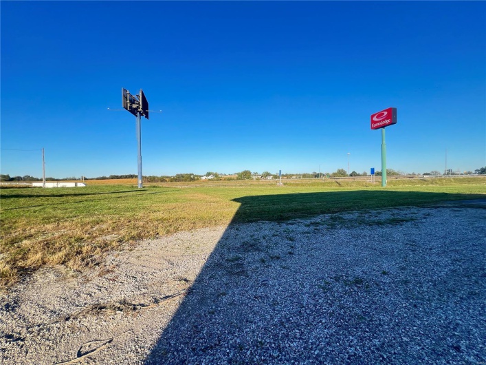 17030 New Bremen Road, Ste Genevieve, Missouri 63670, ,Commercial Sale,For Sale,New Bremen,MAR24064054
