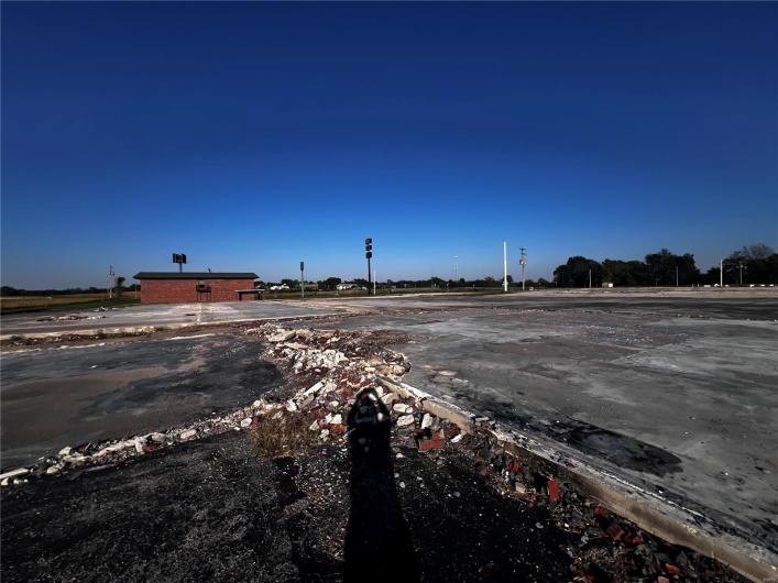 17030 New Bremen Road, Ste Genevieve, Missouri 63670, ,Commercial Sale,For Sale,New Bremen,MAR24064054