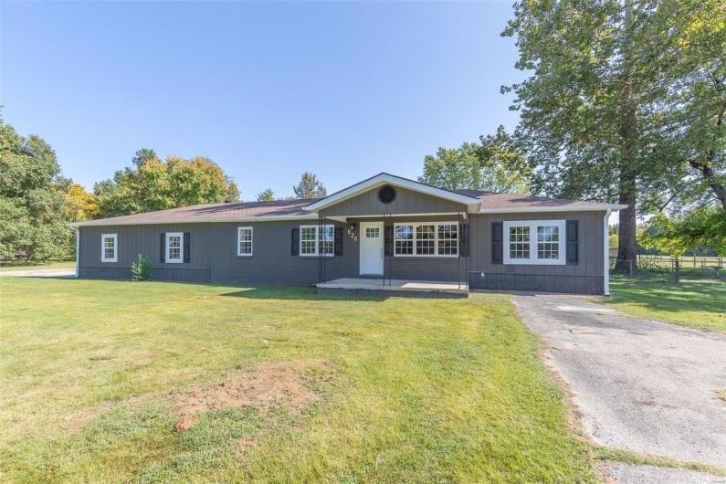 626 County Road 603, Poplar Bluff, Missouri 63901, 4 Bedrooms Bedrooms, 11 Rooms Rooms,2 BathroomsBathrooms,Residential,For Sale,County Road 603,MAR24063650