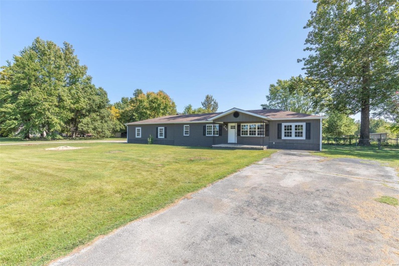 626 County Road 603, Poplar Bluff, Missouri 63901, 4 Bedrooms Bedrooms, 11 Rooms Rooms,2 BathroomsBathrooms,Residential,For Sale,County Road 603,MAR24063650