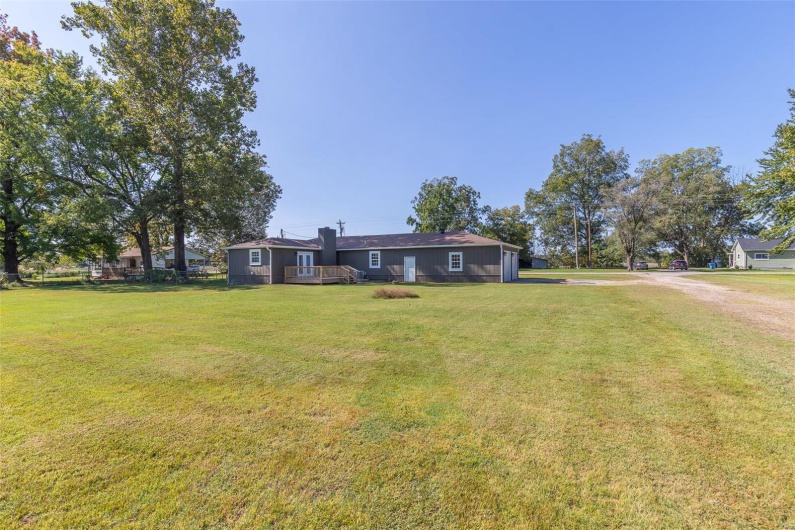 626 County Road 603, Poplar Bluff, Missouri 63901, 4 Bedrooms Bedrooms, 11 Rooms Rooms,2 BathroomsBathrooms,Residential,For Sale,County Road 603,MAR24063650