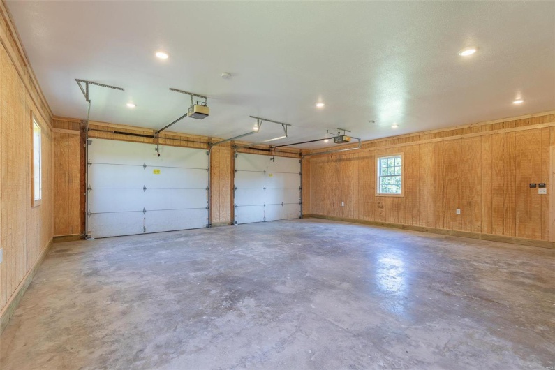 626 County Road 603, Poplar Bluff, Missouri 63901, 4 Bedrooms Bedrooms, 11 Rooms Rooms,2 BathroomsBathrooms,Residential,For Sale,County Road 603,MAR24063650