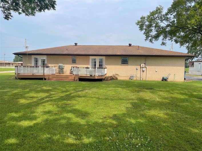 1041 Hwy AA, Poplar Bluff, Missouri 63901, ,Residential Income,For Sale,Hwy AA,MAR24047957