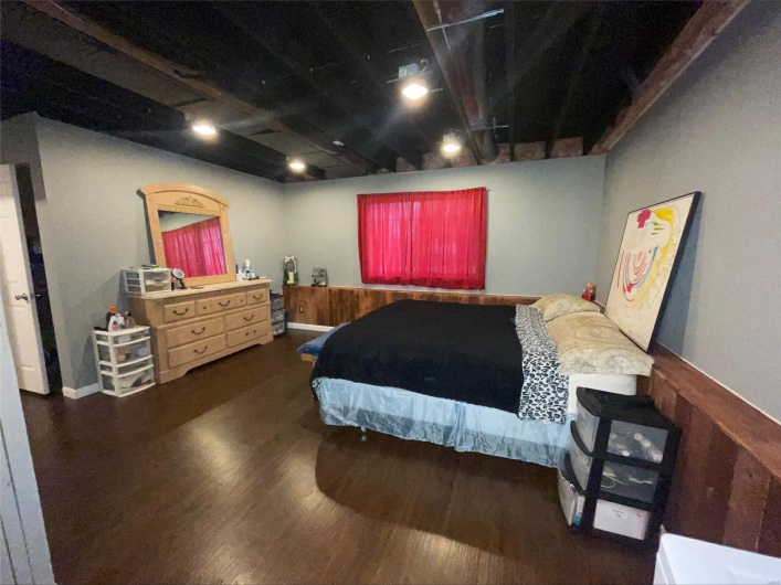 121 Penny Lane, Farmington, Missouri 63640, 4 Bedrooms Bedrooms, 12 Rooms Rooms,3 BathroomsBathrooms,Residential,For Sale,Penny Lane,MAR24055215