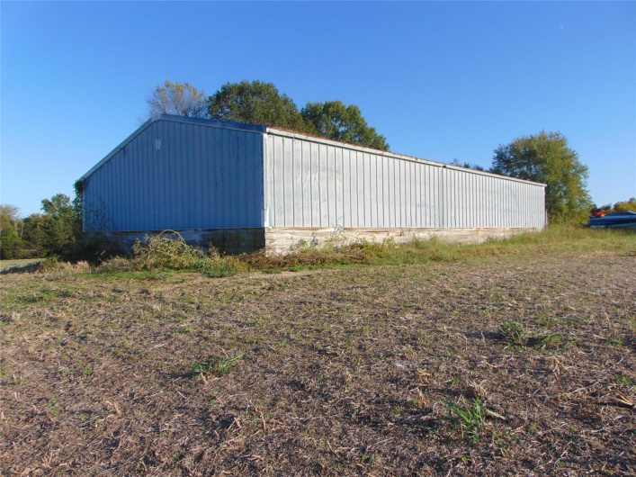 Barn