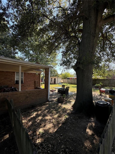 1315 Ballard, Kennett, Missouri 63857, 3 Bedrooms Bedrooms, 9 Rooms Rooms,2 BathroomsBathrooms,Residential,For Sale,Ballard,MAR24065784