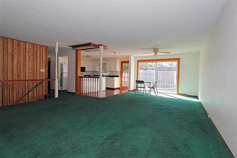 1953 Carolina Lane, Cape Girardeau, Missouri 63701, 3 Bedrooms Bedrooms, 8 Rooms Rooms,2 BathroomsBathrooms,Residential,For Sale,Carolina,MAR24065708