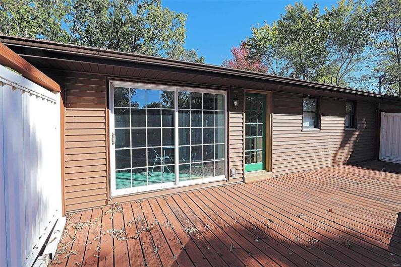 1953 Carolina Lane, Cape Girardeau, Missouri 63701, 3 Bedrooms Bedrooms, 8 Rooms Rooms,2 BathroomsBathrooms,Residential,For Sale,Carolina,MAR24065708