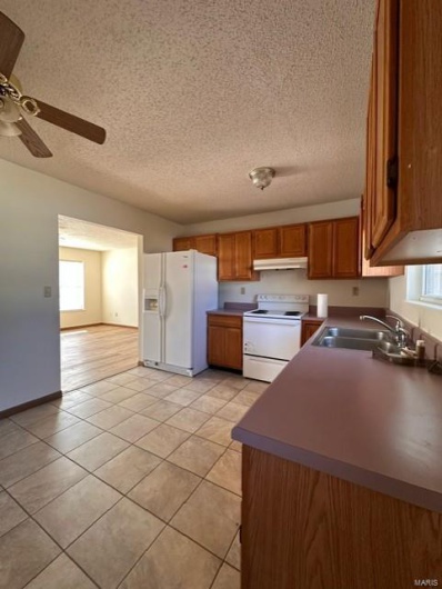 579 Kimberly Court, Farmington, Missouri 63640, 3 Bedrooms Bedrooms, 5 Rooms Rooms,1 BathroomBathrooms,Residential,For Sale,Kimberly,MAR24064529