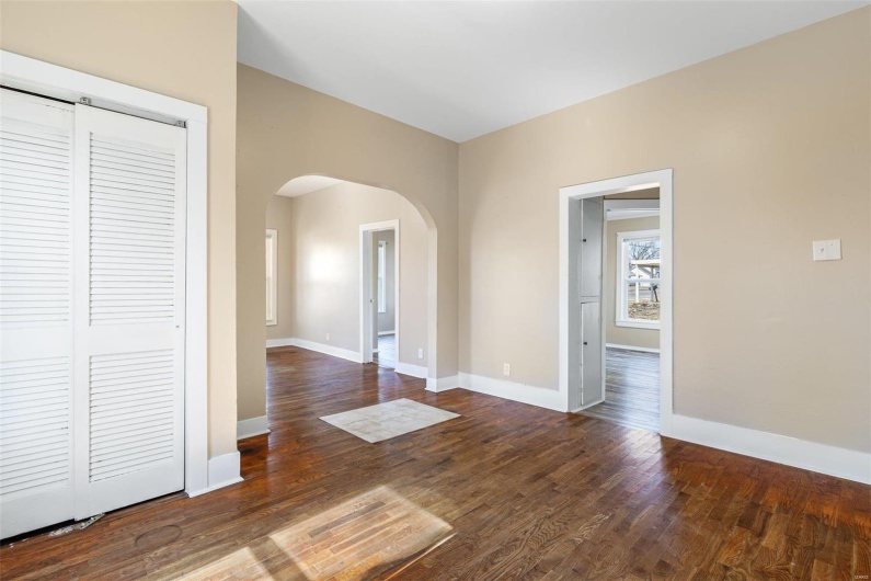32 Summit Street, Bonne Terre, Missouri 63628, 2 Bedrooms Bedrooms, 6 Rooms Rooms,1 BathroomBathrooms,Residential,For Sale,Summit,MAR24066152
