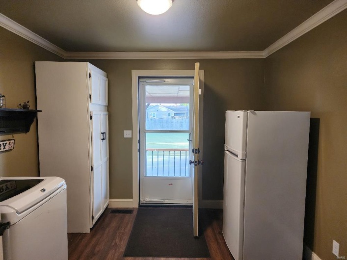 501 MAIN Avenue, Bernie, Missouri 63822, 3 Bedrooms Bedrooms, 9 Rooms Rooms,1 BathroomBathrooms,Residential,For Sale,MAIN,MAR24066163