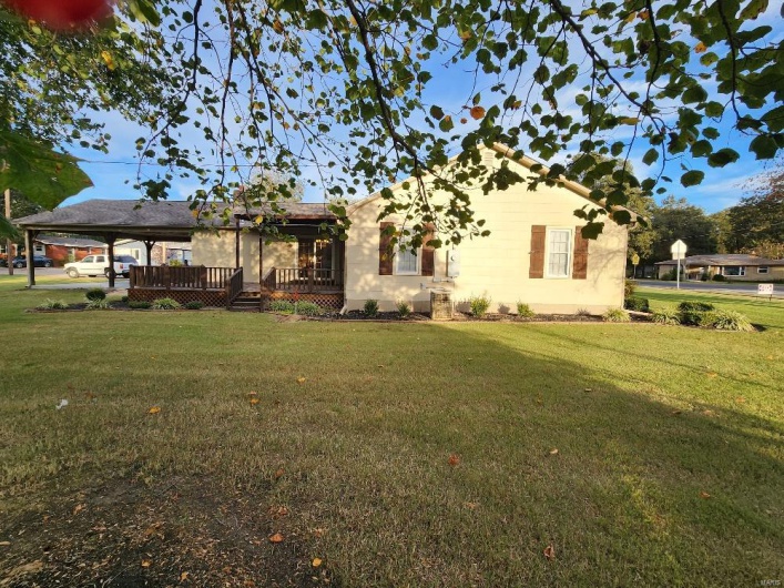 501 MAIN Avenue, Bernie, Missouri 63822, 3 Bedrooms Bedrooms, 9 Rooms Rooms,1 BathroomBathrooms,Residential,For Sale,MAIN,MAR24066163