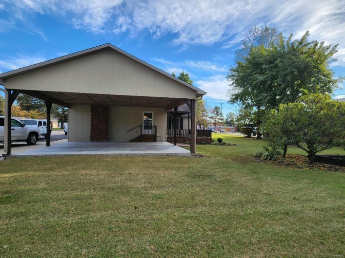 501 MAIN Avenue, Bernie, Missouri 63822, 3 Bedrooms Bedrooms, 9 Rooms Rooms,1 BathroomBathrooms,Residential,For Sale,MAIN,MAR24066163