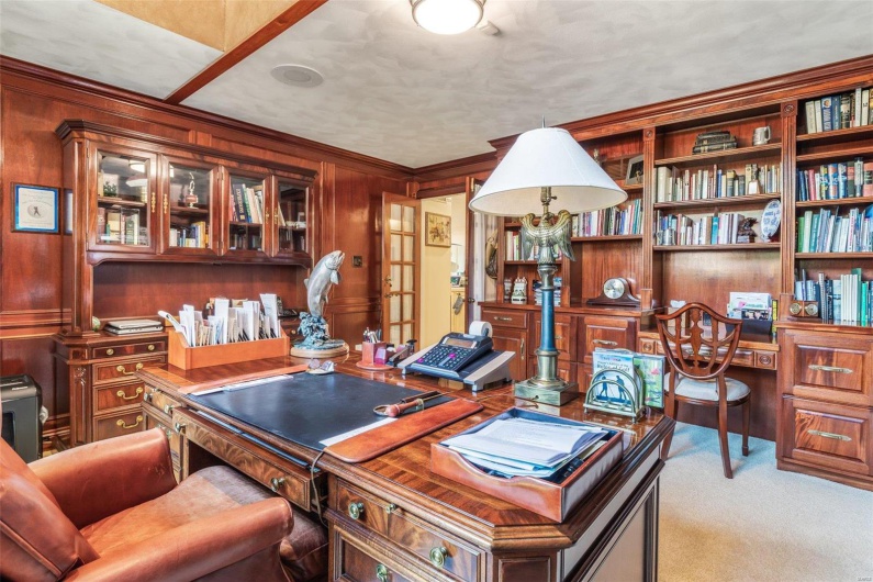 556 Oak Terrace Drive, Farmington, Missouri 63640, 4 Bedrooms Bedrooms, 17 Rooms Rooms,3 BathroomsBathrooms,Residential,For Sale,Oak Terrace,MAR24066145