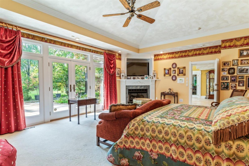 556 Oak Terrace Drive, Farmington, Missouri 63640, 4 Bedrooms Bedrooms, 17 Rooms Rooms,3 BathroomsBathrooms,Residential,For Sale,Oak Terrace,MAR24066145