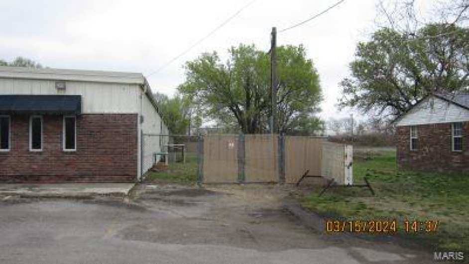 2770 Douglas, Malden, Missouri 63863, ,Commercial Sale,For Sale,Douglas,MAR24015182